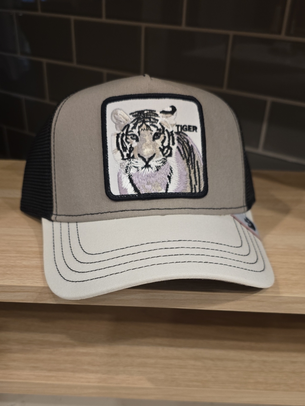 The GOORIN BROS hat New The Farm White Tiger MVP Cap